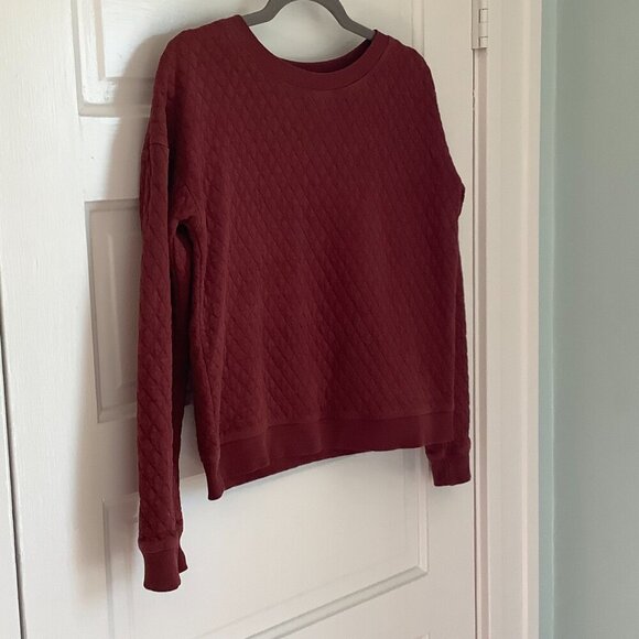 Garnet Hill sweatshirt XS rust red quilted diamond 100% cotton crewneck - Picture 3 of 9